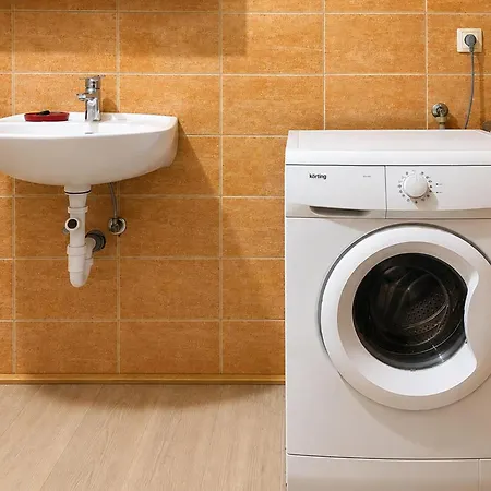 Apartament 2 Bedroom Stunning In
